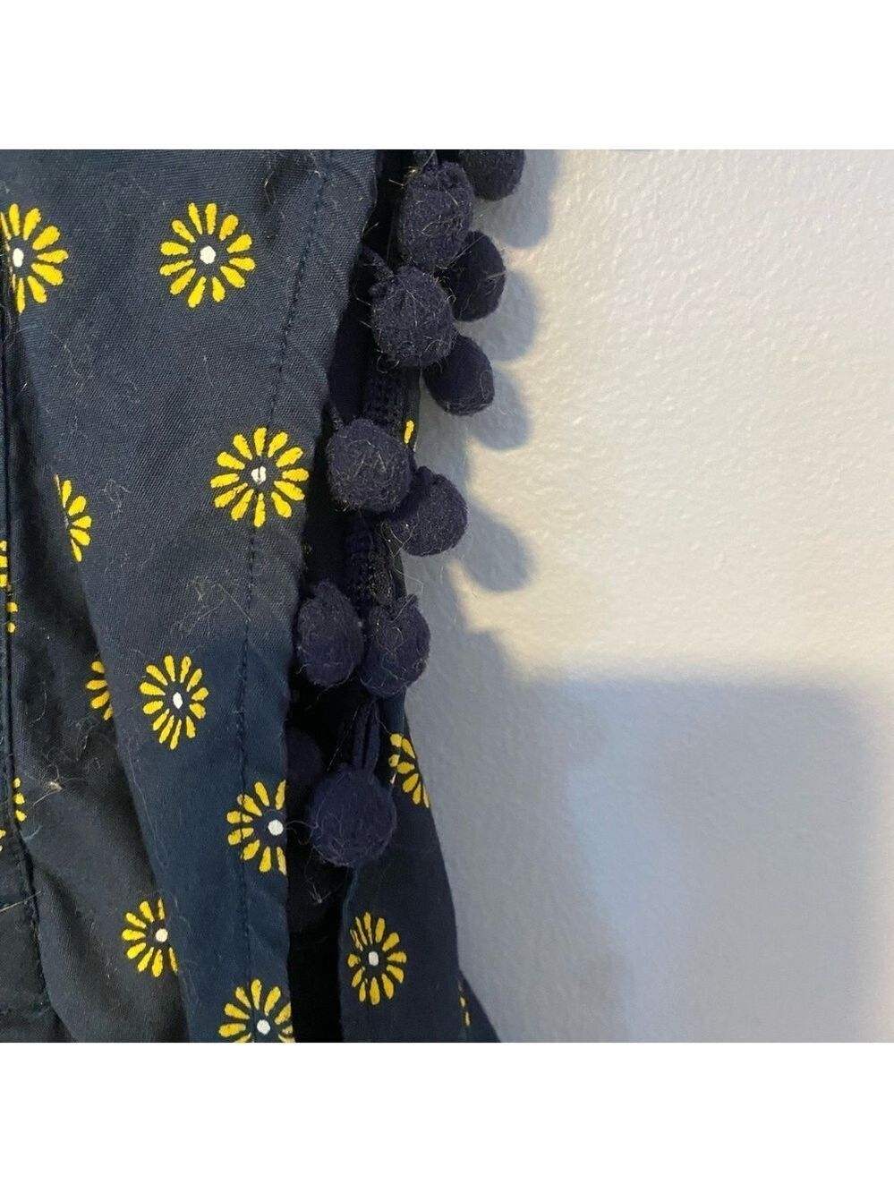 J. Crew Navy Yellow Sunflower Pom Pom Sleeve Top Sz 0 - Picture 8 of 11